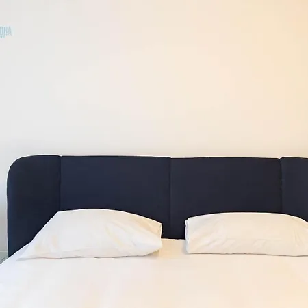Blue Palace 5d Tirabora Short Rent, Con Parcheggio Privato Apartamento Trieste