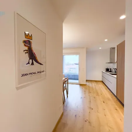 Apartment Blue Palace 5d Tirabora Short Rent, Con Parcheggio Privato