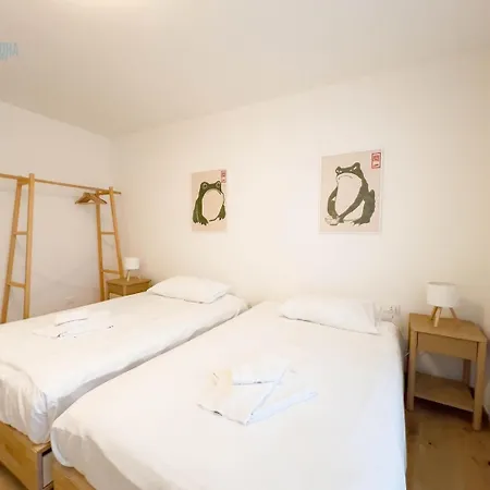 Blue Palace 5d Tirabora Short Rent, Con Parcheggio Privato