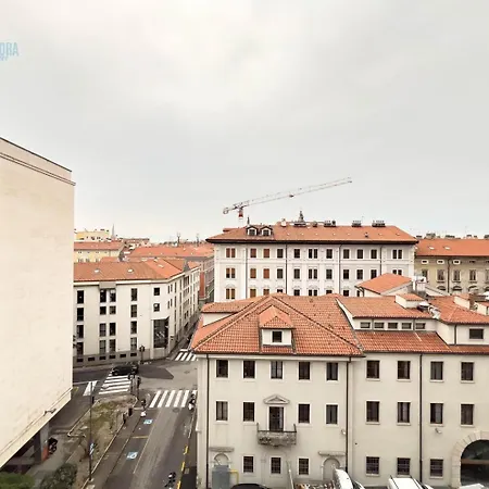 Blue Palace 5d Tirabora Short Rent, Con Parcheggio Privato *