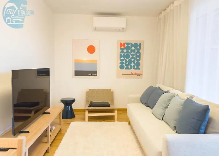 Blue Palace 5d Tirabora Short Rent 아파트 트리에스테