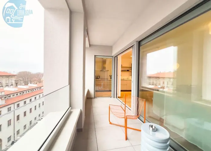 Blue Palace 5d Tirabora Short Rent