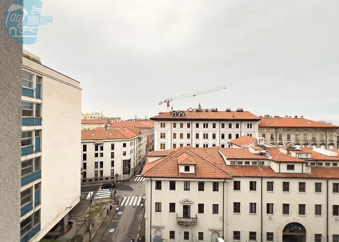 Blue Palace 5d Tirabora Short Rent *